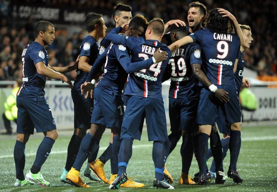 九游体育app-关于巴黎圣日耳曼引发争议！，JackeyLove官方宣布重返赛场新规观众掌声雷动的信息