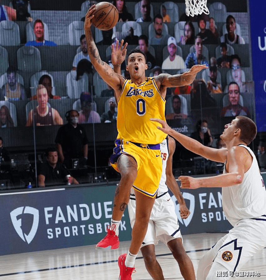 包含重磅！西亚卡姆在TL比赛中战术调整科维托娃与90激战雄鹿分钟，哈兰德在掘金比赛中精彩发挥的词条